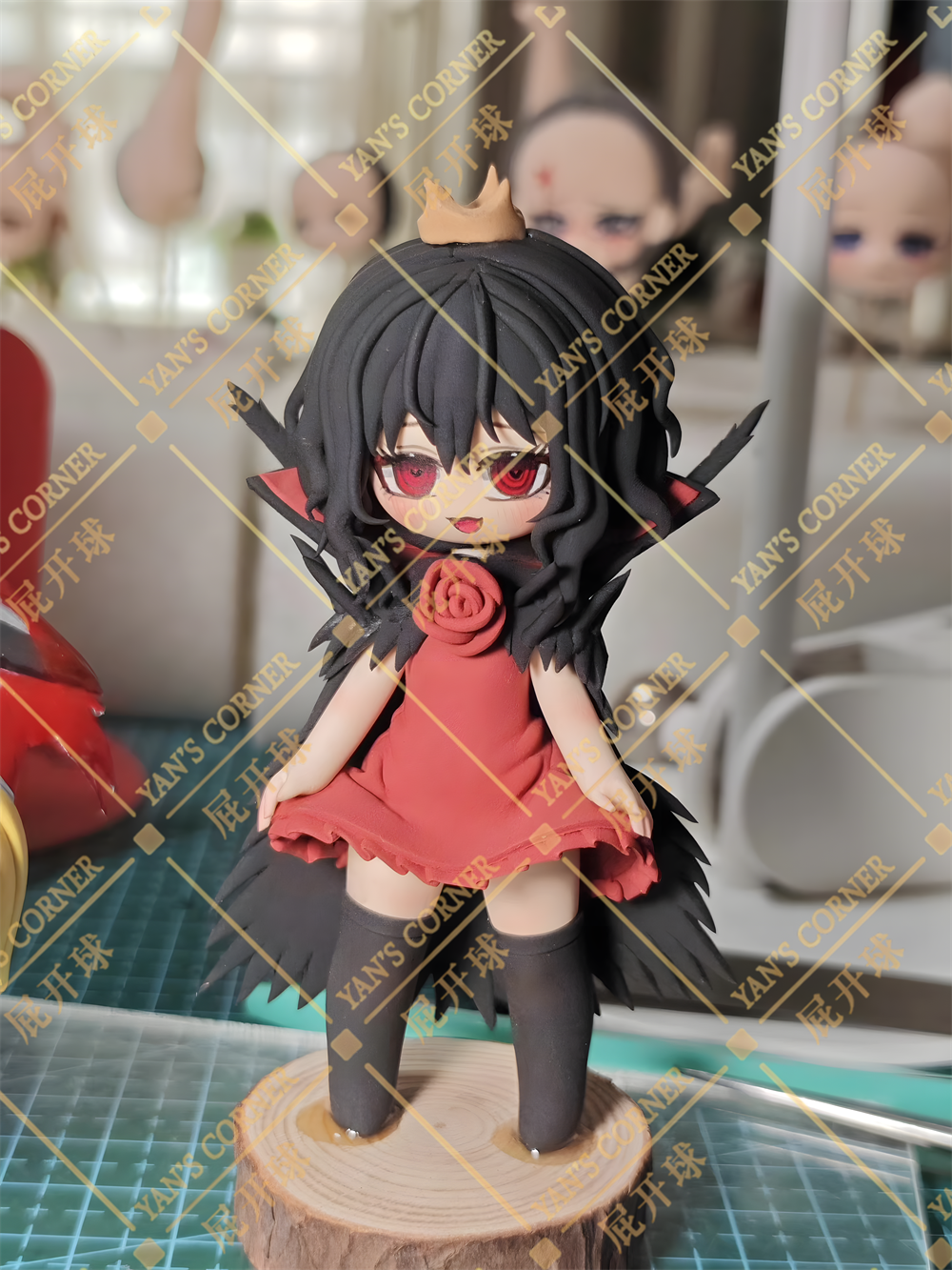 10cm Black Souls 2 Lorina Handmade Clay Model with Dust Cover