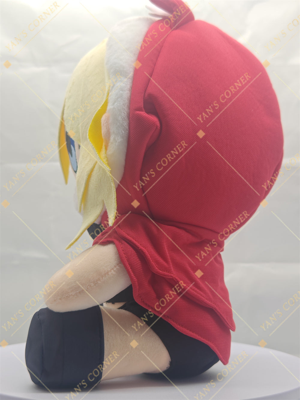 30cm Blacksouls Red Hood Fumo