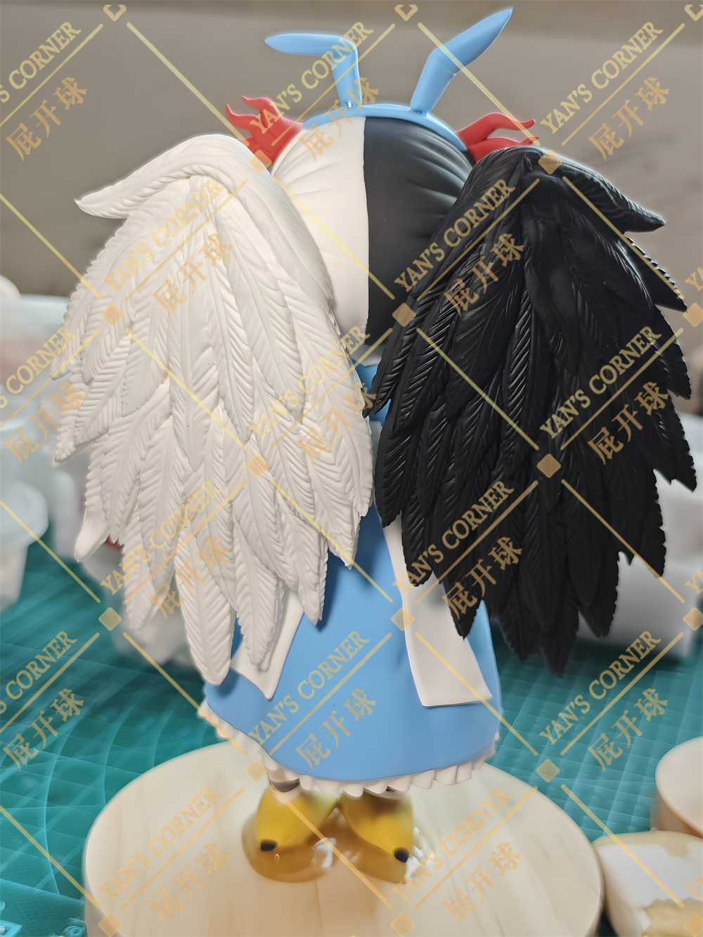 18cm Black Souls 2 Mad Bird Jubjub Handmade Clay Model with Dust Cover