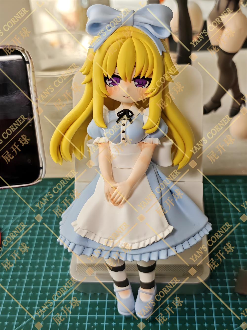 16cm Black Souls Alice Handmade Clay Model With Dust Cover