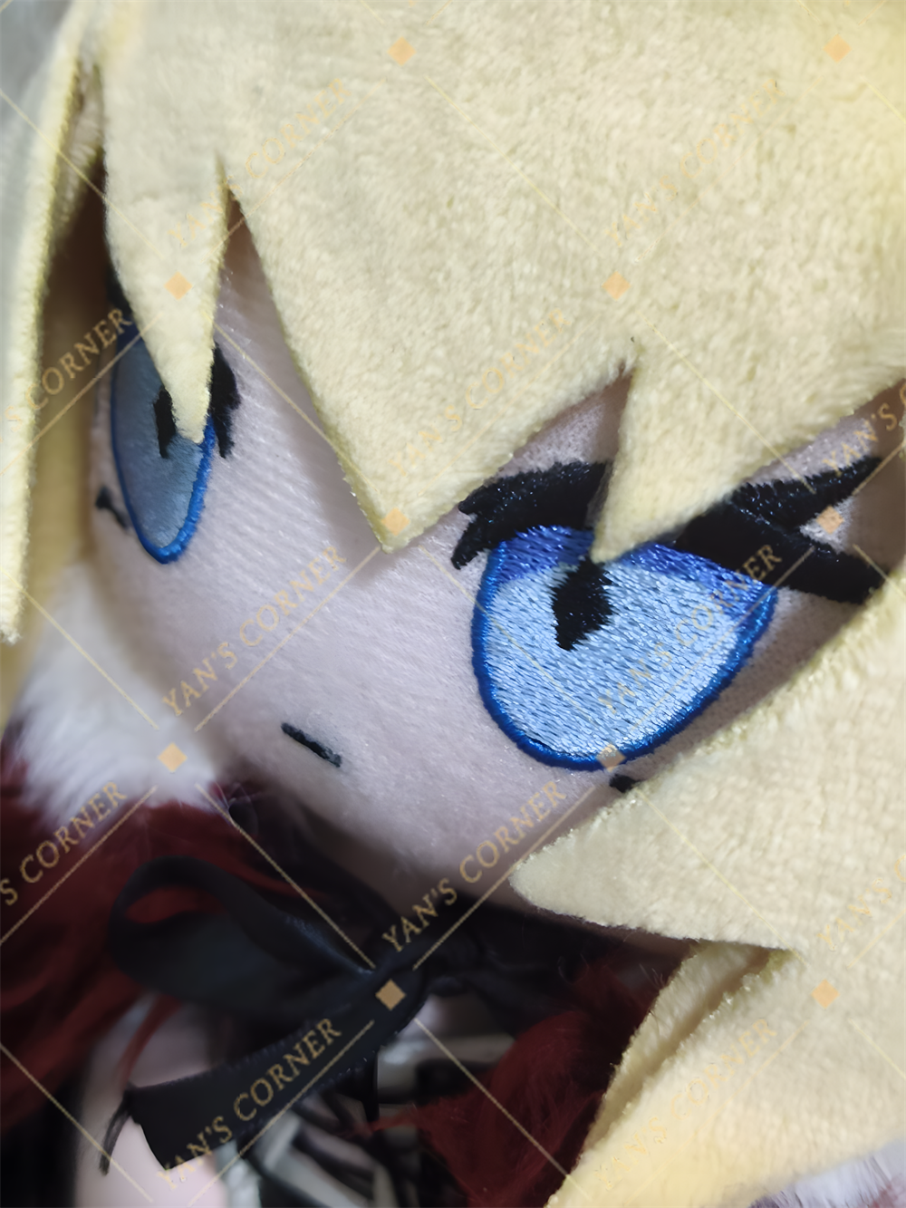 In Stock 20cm Blacksouls Red Hood Fumo Plush Doll.