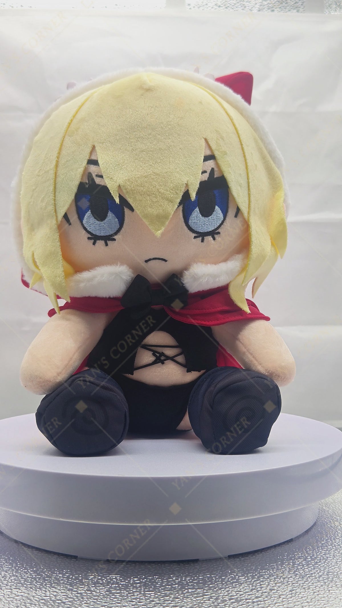30cm Blacksouls Red Hood Fumo